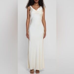 Elegant Backless Cream Dress